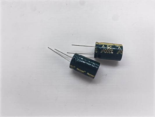 Frequenz Selbstheilung Aluminium-Elektrolytkondensator -40.C bis 105.C Polarisiert 2000-10000 Stunden