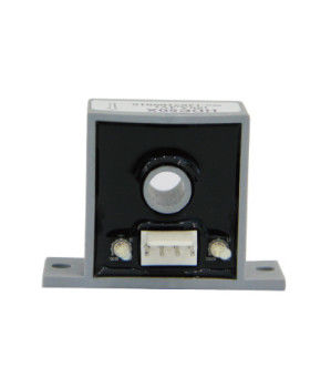 Durch Loch Hall Effekt Stromsensor 2500Vrms Isolationsspannung 0~(50-500)A Eingang
