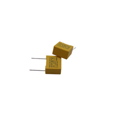 X2 Sicherheitskondensator 250VAC 1600VAC Durch Lochmontage -40 °C bis 85 °C Betriebstemperaturbereich