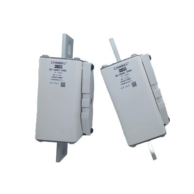 Porzellan-Verbindungsbrüche Hochspannungs Sicherung 160~400A 120kA 1500Vdc AR Klasse CE zertifiziert